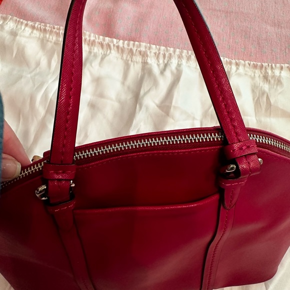 Coach Red Peyton Signature Cora Domed Satchel Handbag Purse - Picture 3 of 5